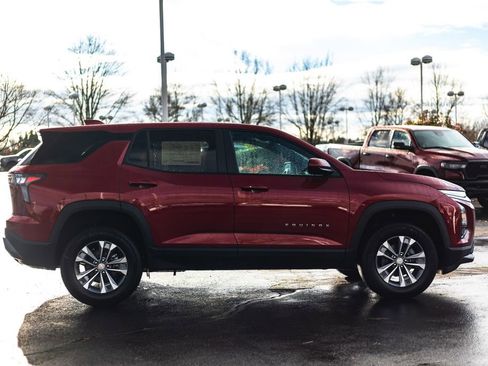 New 2026 Chevrolet Equinox LT w/ Convenience Package II image 7