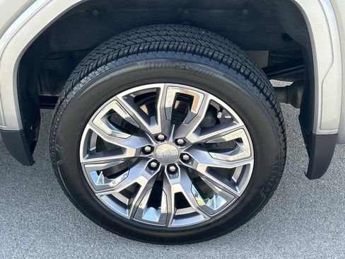 Used 2023 GMC Sierra 1500 Denali AWD/4WD image 19