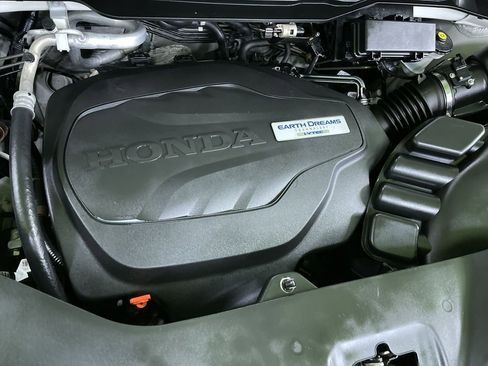 Used 2017 Honda Pilot Elite image 33