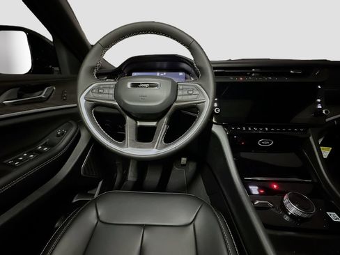 New 2026 Jeep Grand Cherokee Limited AWD/4WD image 27