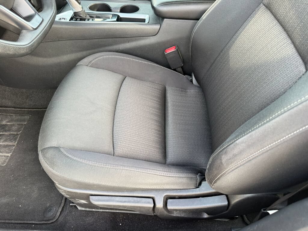 Used 2024 Nissan Altima 2.5 S FWD image 19