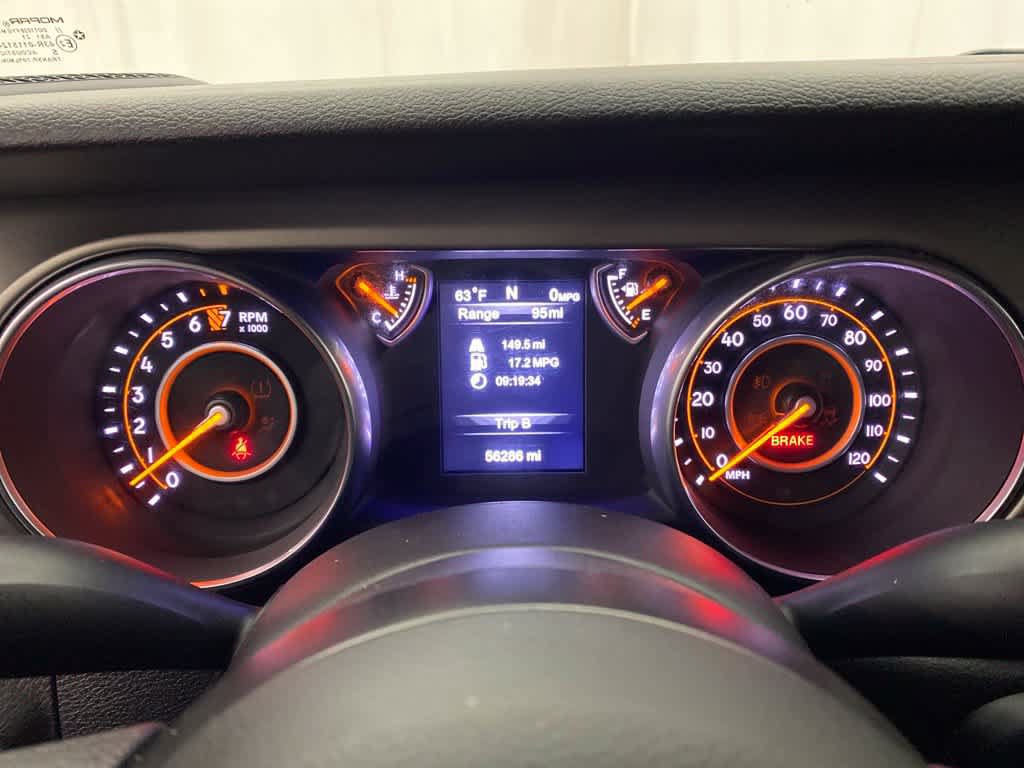 Used 2018 Jeep Wrangler Sport AWD/4WD image 21