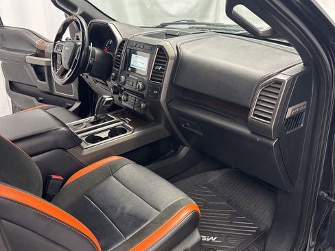 Used 2018 Ford F150 Raptor w/ Equipment Group 802A Luxury AWD/4WD image 31