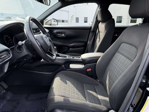 Certified 2024 Honda HR-V Sport image 8