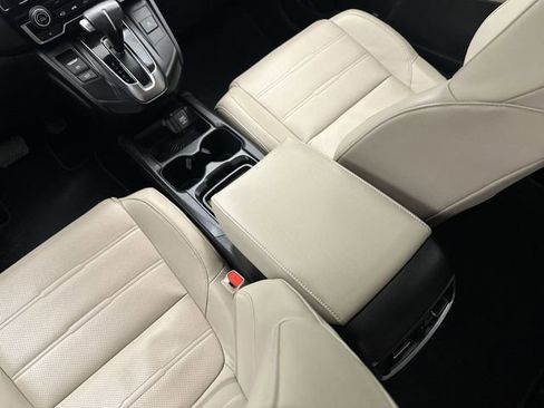Used 2017 Honda CR-V Touring image 27