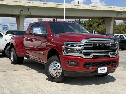 New 2026 RAM 3500 Laramie AWD/4WD image 2