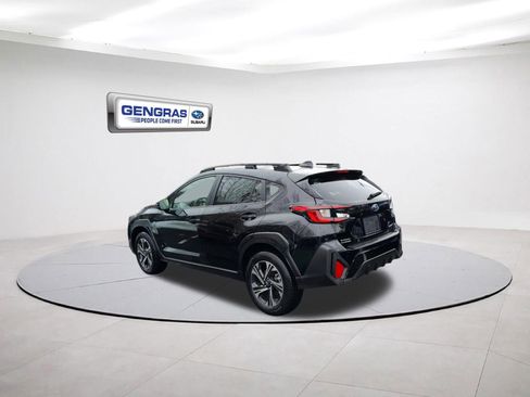 Certified 2025 Subaru Crosstrek 2.0i Premium image 5