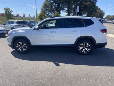New 2026 Volkswagen Atlas SE image 6