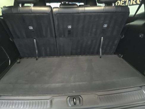 Used 2024 Jeep Wagoneer Series II w/ Premium Group I image 8