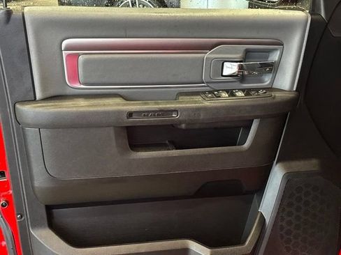 Used 2022 RAM 1500 Classic SLT AWD/4WD image 20