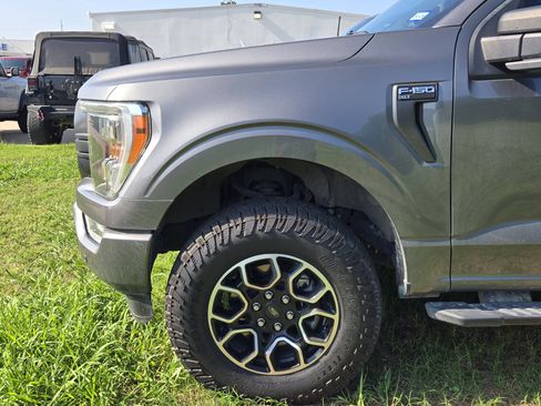 Used 2021 Ford F150 XLT w/ Equipment Group 302A High AWD/4WD image 8