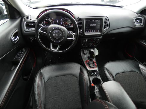 Used 2020 Jeep Compass Trailhawk w/ Cold Weather Group image 14