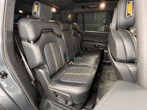 Used 2024 Rivian R1S Adventure image 15