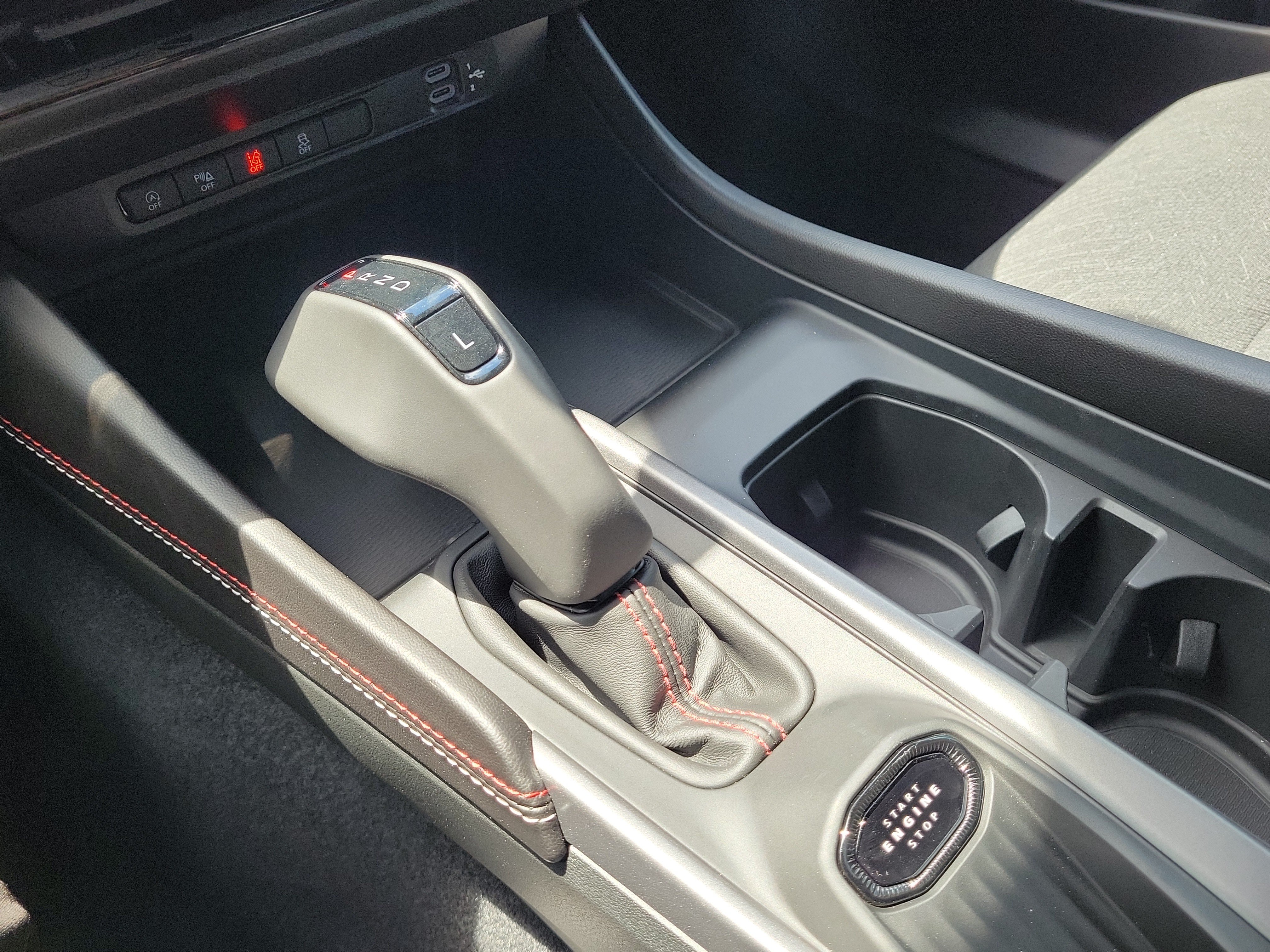 New 2026 Dodge Charger R/T w/ Driver Convenience Group AWD/4WD image 19