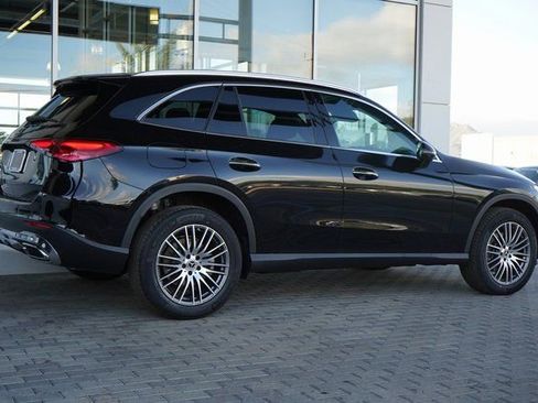 New 2026 Mercedes-Benz GLC 300 image 9