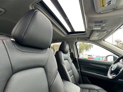 New 2025 MAZDA CX-5 Carbon Edition image 18