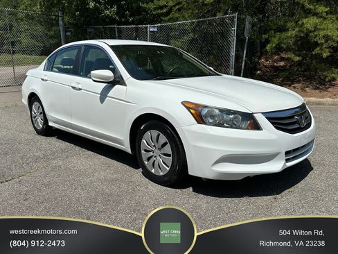Used 2012 Honda Accord LX image 2