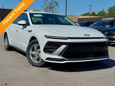 Certified 2026 Hyundai Sonata SE image 1