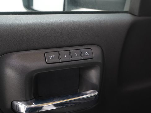 Used 2019 GMC Sierra 3500 Denali w/ Duramax Plus Package image 23