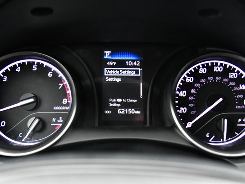 Used 2023 Toyota Camry SE image 27