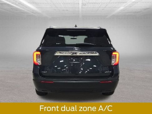 Certified 2024 Ford Explorer XLT AWD/4WD image 8