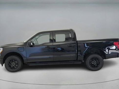 New 2025 Ford F150 Lightning XLT image 4