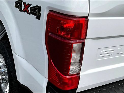 Certified 2022 Ford F350 XLT w/ XLT Value Package AWD/4WD image 25