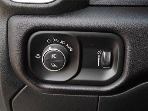 Certified 2024 RAM 2500 Big Horn image 21