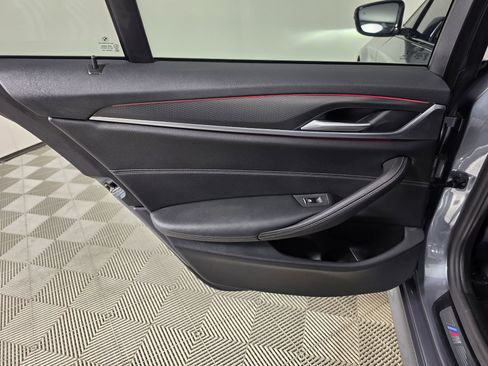 Used 2021 BMW 530i w/ M Sport Package RWD image 42