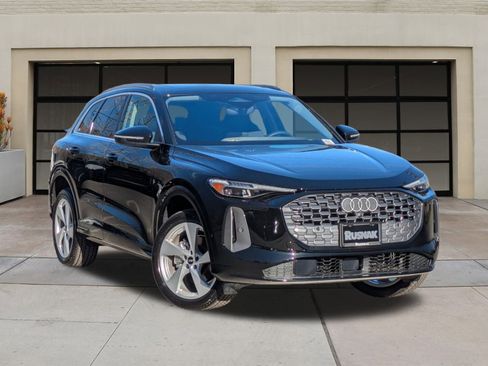 New 2025 Audi Q5 Premium Plus image 19