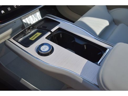 Certified 2025 Volvo EX90 Ultra image 38