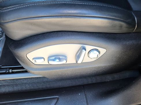 Used 2022 Porsche Macan image 15