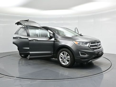 Certified 2017 Ford Edge SEL w/ Equipment Group 201A image 32