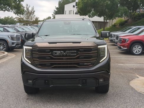 Used 2022 GMC Sierra 1500 AT4X AWD/4WD image 3