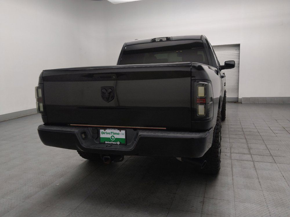 Used 2017 RAM 1500 Express w/ Black Ram 1500 Express Group RWD image 9