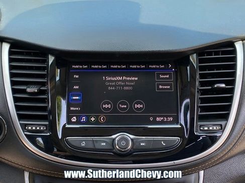 Used 2022 Chevrolet Trax LT w/ Premium Seat Package AWD/4WD image 26