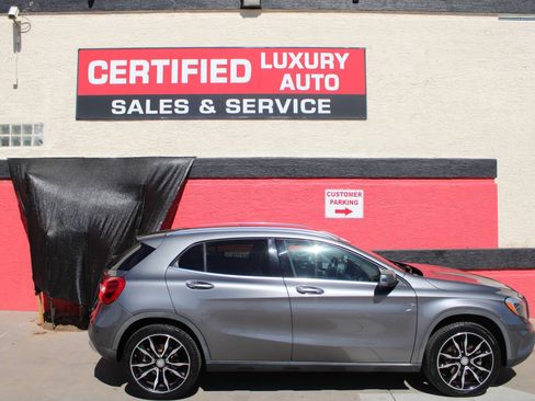 Used 2015 Mercedes-Benz GLA 250 image 1