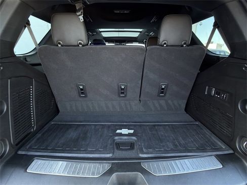 Used 2023 Chevrolet Tahoe Z71 w/ Luxury Package image 32