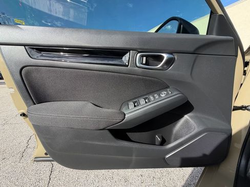 Used 2025 Honda Civic Sport image 20