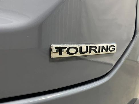 New 2026 Honda Pilot Touring image 9