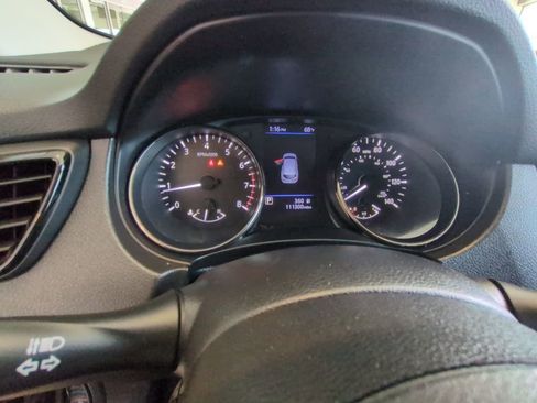 Used 2020 Nissan Rogue Sport S FWD image 15