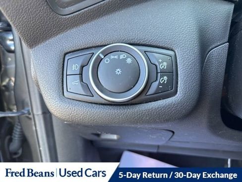 Used 2017 Ford Escape SE w/ Equipment Group 201A AWD/4WD image 23