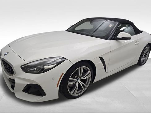 Used 2025 BMW Z4 sDrive30i image 5