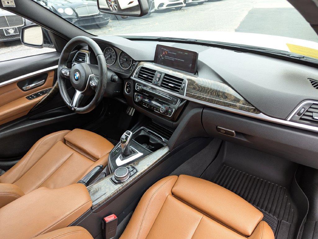 Used 2016 BMW 328i xDrive Sedan AWD/4WD image 32