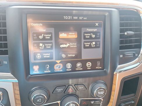 Used 2016 RAM 1500 Laramie Longhorn w/ Convenience Group AWD/4WD image 28