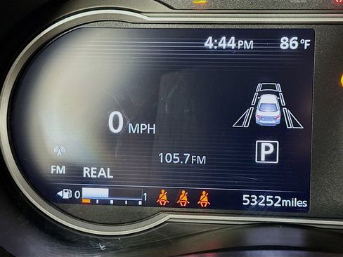 Used 2023 Nissan Versa SV FWD image 15