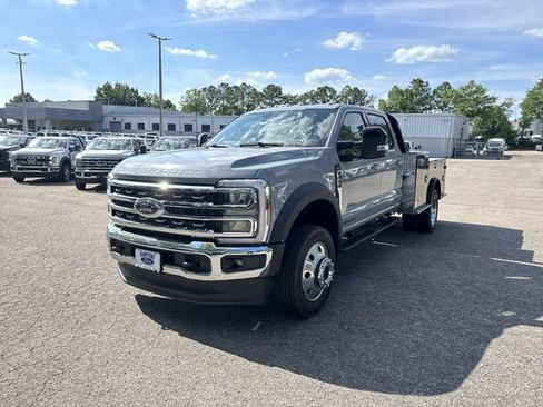New 2026 Ford F450 Lariat AWD/4WD image 4