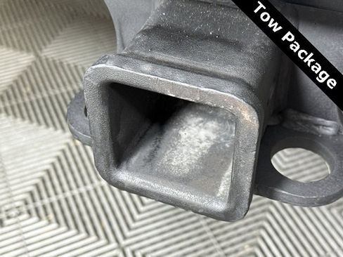 Used 2020 Chevrolet Silverado 2500 W/T w/ Snow Plow Prep/Camper Package image 10