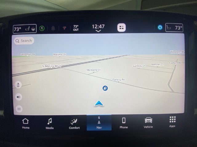 Used 2024 Chrysler Pacifica Pinnacle FWD image 18