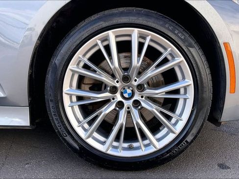Certified 2024 BMW 330i Sedan RWD image 9